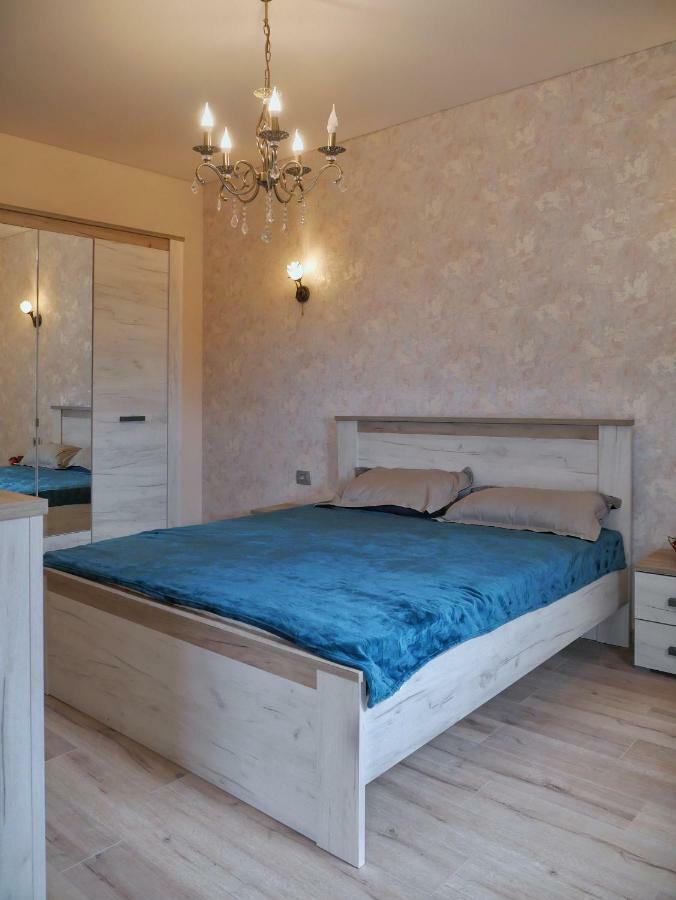 Villa Travertino Tivat Bagian luar foto